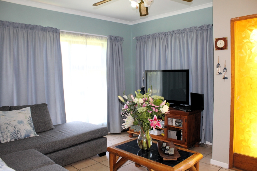 3 Bedroom Property for Sale in Kleinemonde Eastern Cape